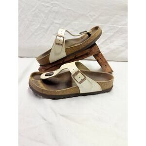 Birkenstock thong sandals women’s sandals size 36/230LS 5/5.5 color beige